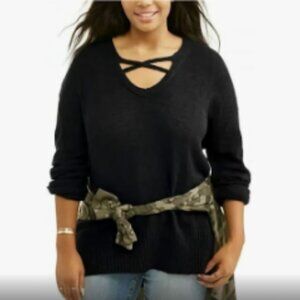 Women's MORAL FIBER  V-Neck Criss Cross Front Black Pullover Sweater 2X
